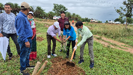 Odisha: Nuapada district admin conducts India’s largest mega cleanliness drive, plants over 1 lakh saplings