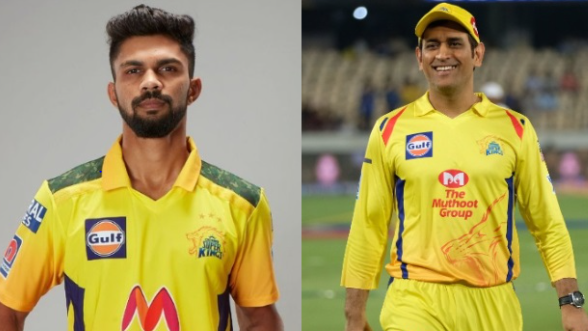 Dhoni with Gaikwad