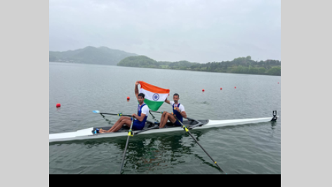 Indian Rowers