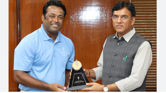 Leander Paes and Minister Mansukh Mandaviya