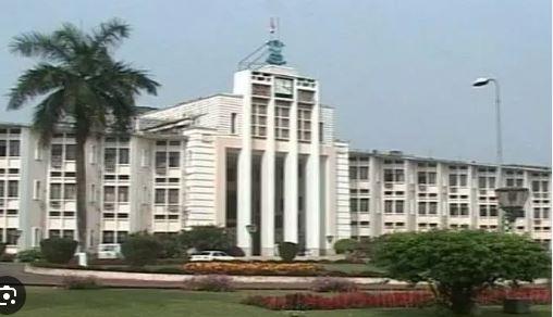 Eight Odisha ministers get new Private Secretaries