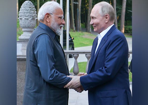 PM Modi speaks with PM New Zealand