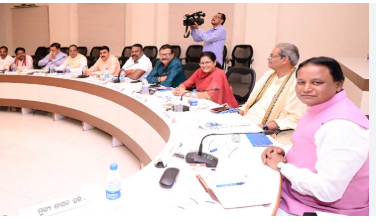 In a significant crackdown on tiger skin trafficking, a joint operation led by the Forest Department and the Similipal Tiger Reserve (STR) team has resulted in the arrest of seven individuals, including a government school teacher.