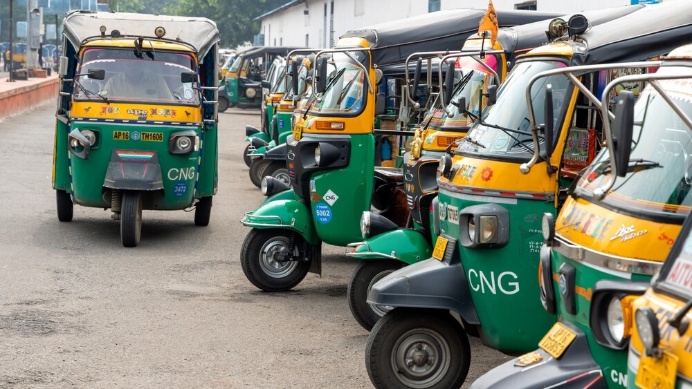 Odisha CNG vehicles on road up by 463% in 4yrs, CNG stations set to double only by 2031! EXCLUSIVE