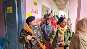Polling in Srinagar