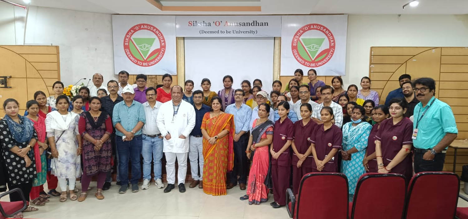 Members of the Pravasi Odia Vikas Samiti (POVS) gathered in high spirits at the Bharatiya Jansanchar Sansthan Auditorium to mark the 12th Pravasi Odia Diwas and Bisuba Milana. 