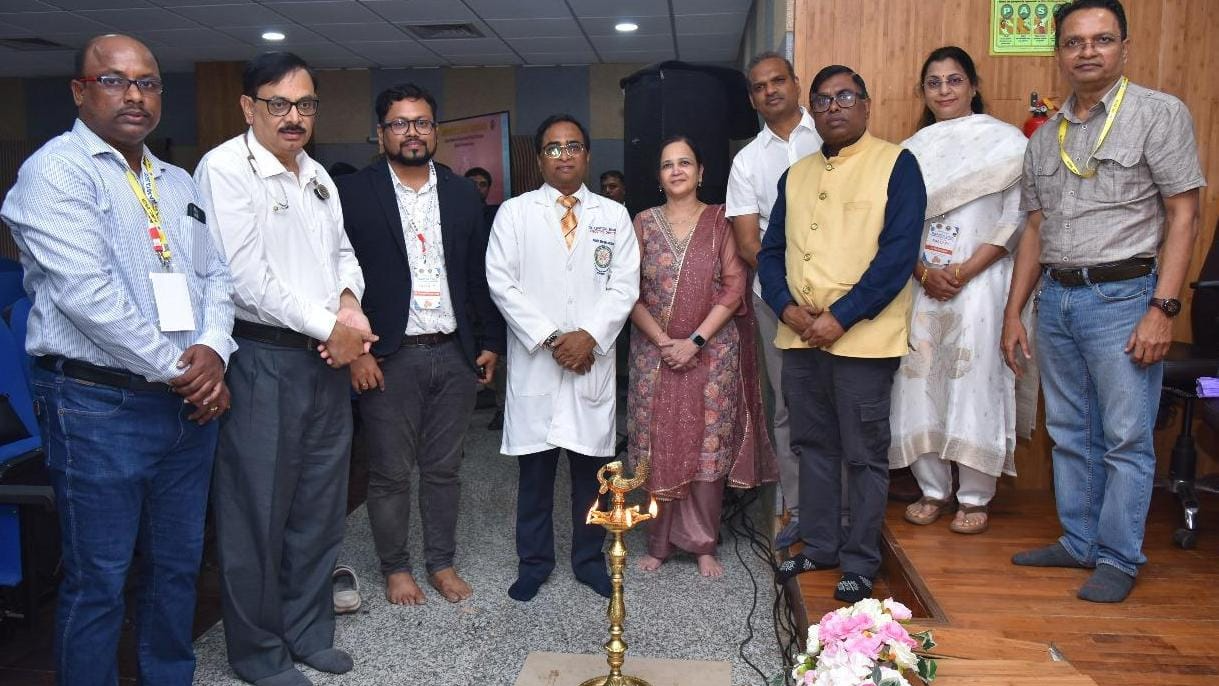 In a significant move, Veer Surendra Sai University of Technology (VSSUT) has implemented a dress code for the first year students.