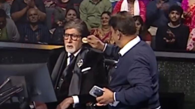 Megastar Amitabh Bachchan, who is all set to host the 15th season of 'Kaun Banega Crorepati', has credited his makeup artist Deepak Sawant for making him look 'khoobsurat' on the screen.