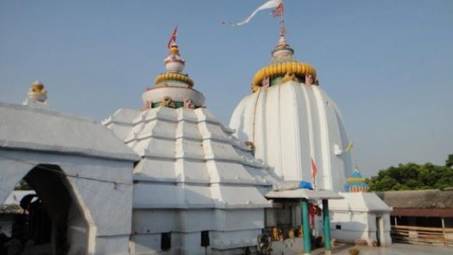 In view of the influx of devotees at Dhabaleswar temple during the holy month of Kartik, at least 20 platoons of policemen will be deployed for ‘Bada Osha’ and ‘Panchaka Brata’ at the Peeth