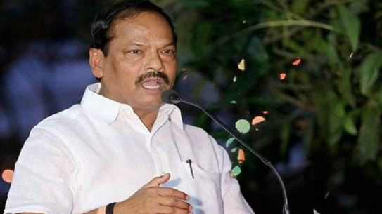 The former Chief Minister of Jharkhand, Raghubar Das will take oath as the Governor of Odisha today in Bhubaneswar.