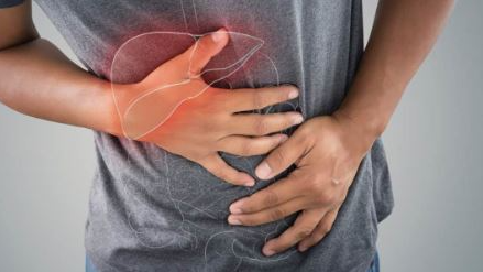 Food Poisoning: Food poisoning can manifest with a diverse array of symptoms, largely depending on the specific contaminant ingested. Common symptoms include nausea, vomiting, diarrhea (which can sometimes be bloody), abdominal pain, fever, and muscle aches