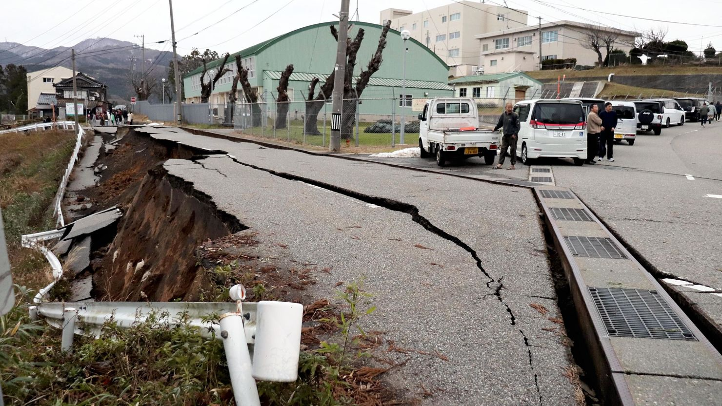  At least eight people were confirmed dead in Ishikawa prefecture after a massive earthquake hit the area in central Japan and the vicinity, the media reported on Tuesday, citing local authorities.
