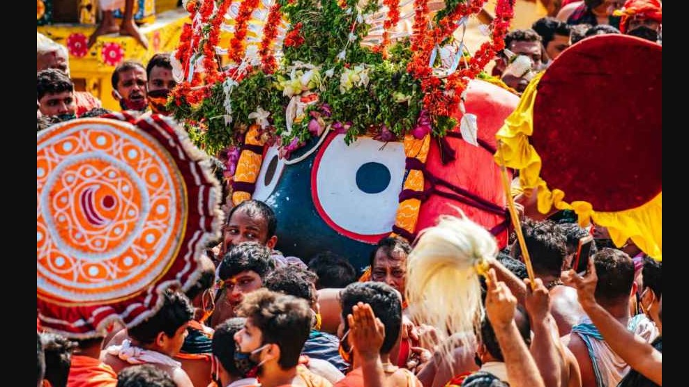 The Pahandi ritual for the Bahuda Yatra (return journey) of Lord Jagannath and his siblings concluded with the deities being carried in a ceremonial procession to their respective chariots.