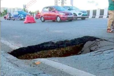 flyover sinks in Bhubaneswar