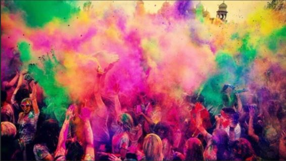 20 hospitalized in Balangir after playing colours during holy