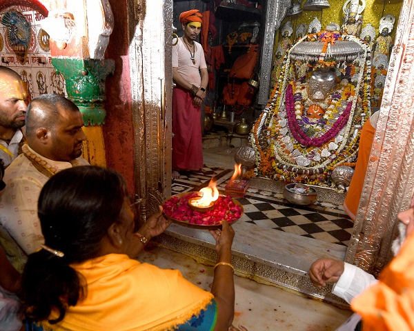 President Murmu visits Ayodhya Ram Temple 
