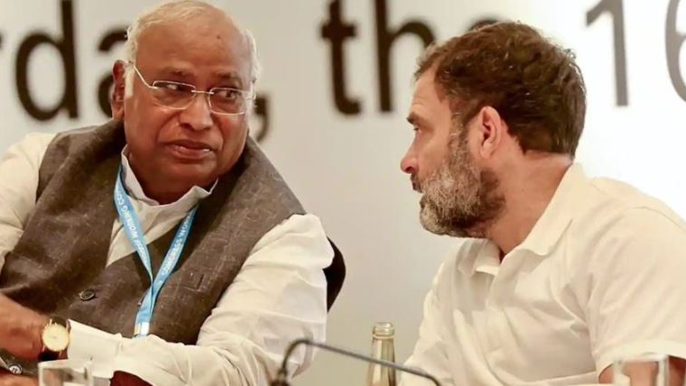 CWC passes resolution to appoint Rahul Gandhi as LoP