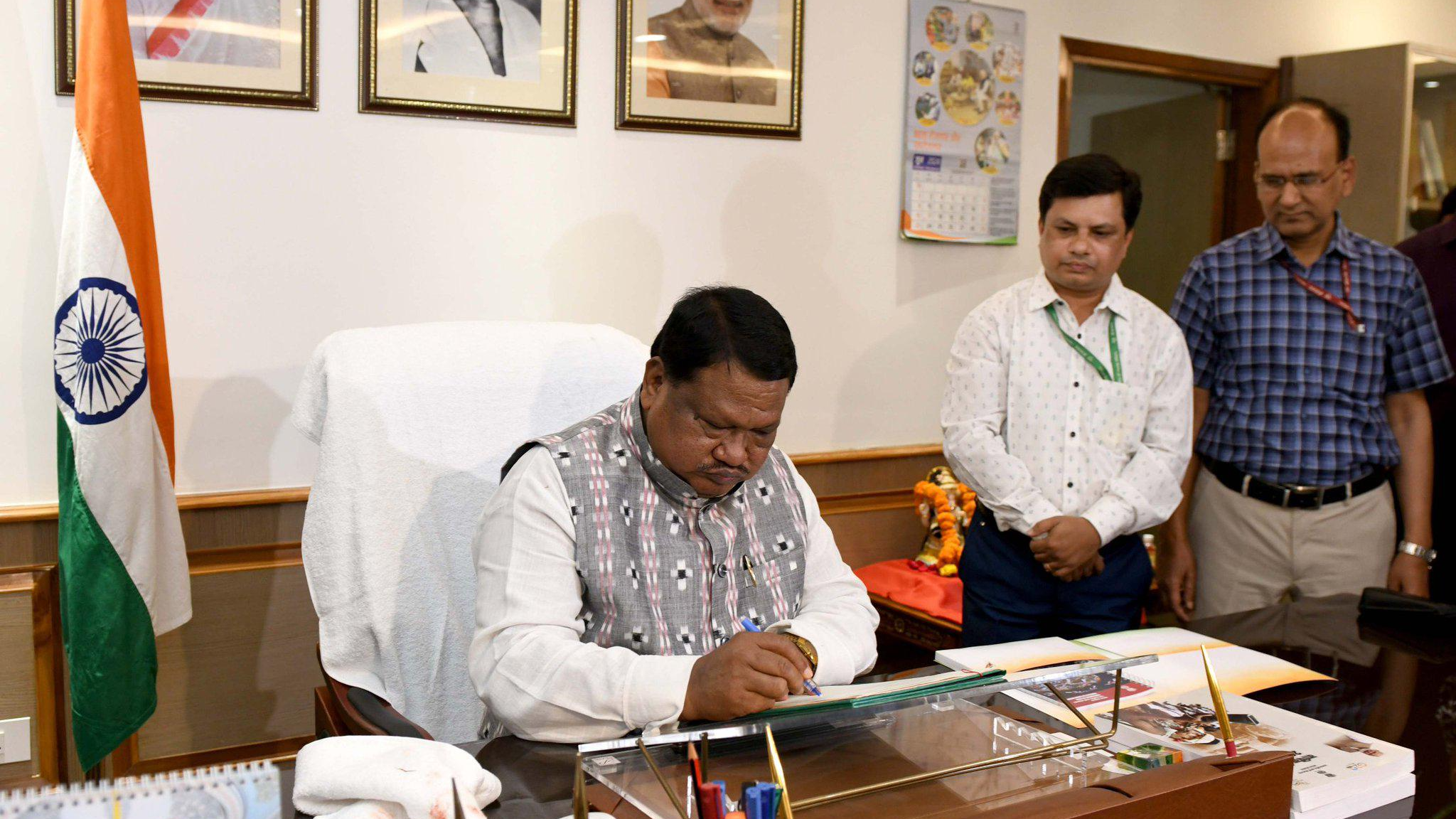Jual Oram takes charge as Union Minister for Tribal Affairs