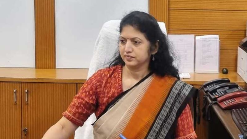 Usha Padhee joins as H&UD Principal Secretary