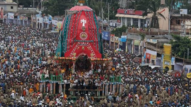 Hingula Yatra in Angul kicks off, Maa appears before devotees at Gopalprasad shrine
