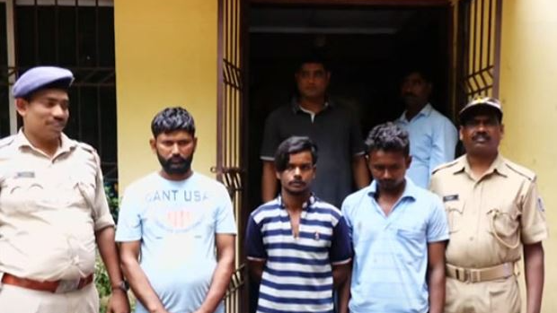 Chain snatchers’ gang busted, mastermind from UP held