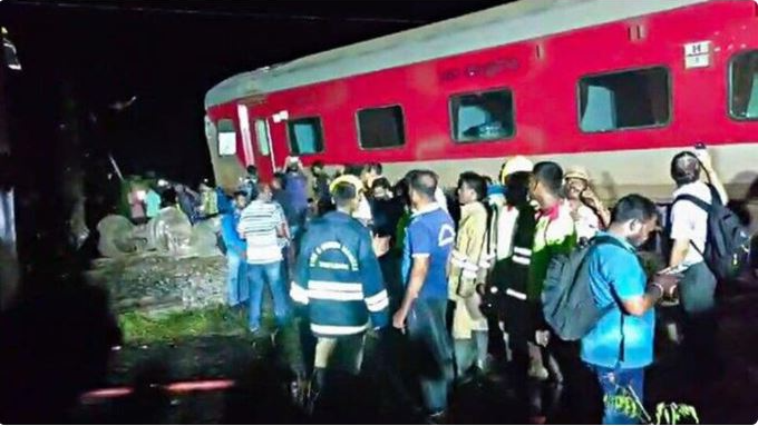 Tamil Nadu Train Accident: Dial the Helpline Numbers