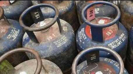 Prices of 19 Kg commercial LPG cylinders increased by Rs 16.5 