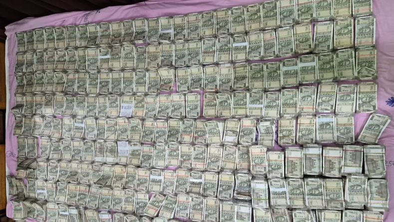 Vigilance raid: Rs 1.5 crore cash recovered from PD watershed Malkangiri