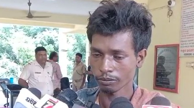 the stranger said that he was from Jharkhand and worked as a menial labourer. ‘I slipped into the sea and after swimming for three to four hours I found the fishing boat and climbed on it,