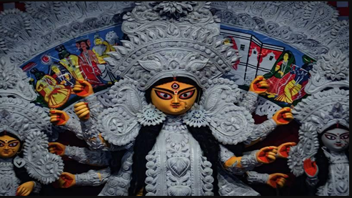The ten arms of Maa Durga symbolise the protection of the devotees. Celebrity Astrologer, Parduman Suri, shared the importance of the ten weapons held in the 10 arms of Maa Durga