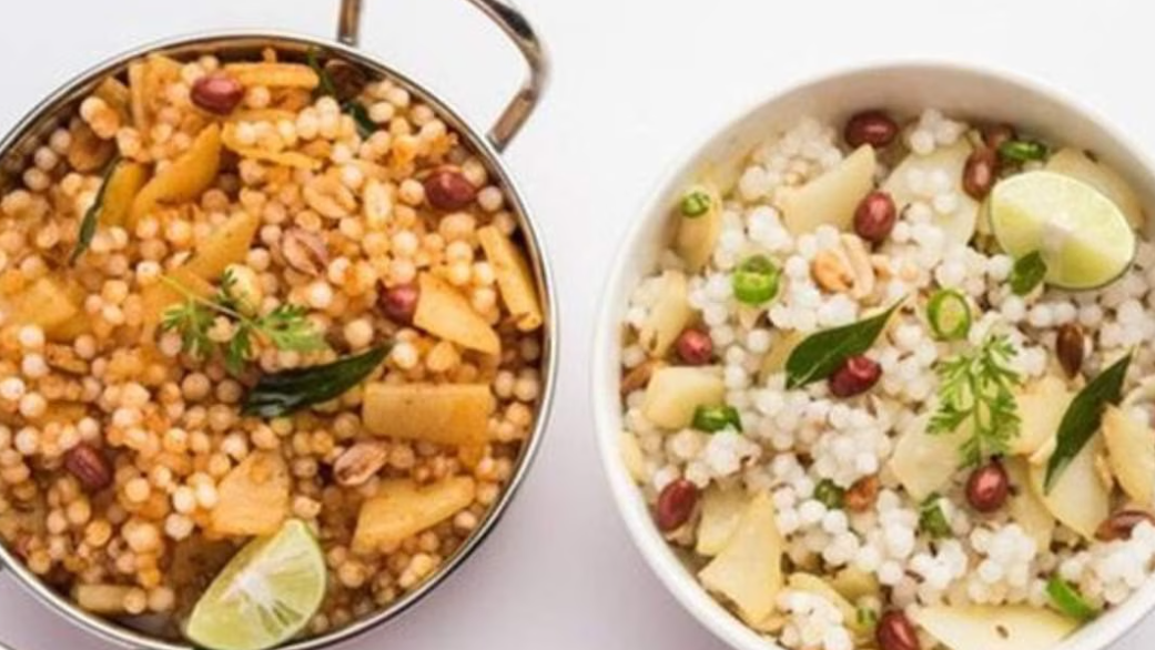 Who doesn't adore food from Punjab? One of the most well-known Punjabi meals is Amritsari chole, which is typically served with "Bhature." Now go prepare this delectable side dish for your family and yourself