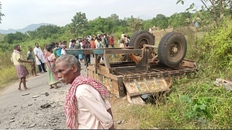 The incident occurred while the victims with others were on their way to a political programme. The driver lost control over the steering and the tractor overturned. The injured were rushed to the hospital for treatment