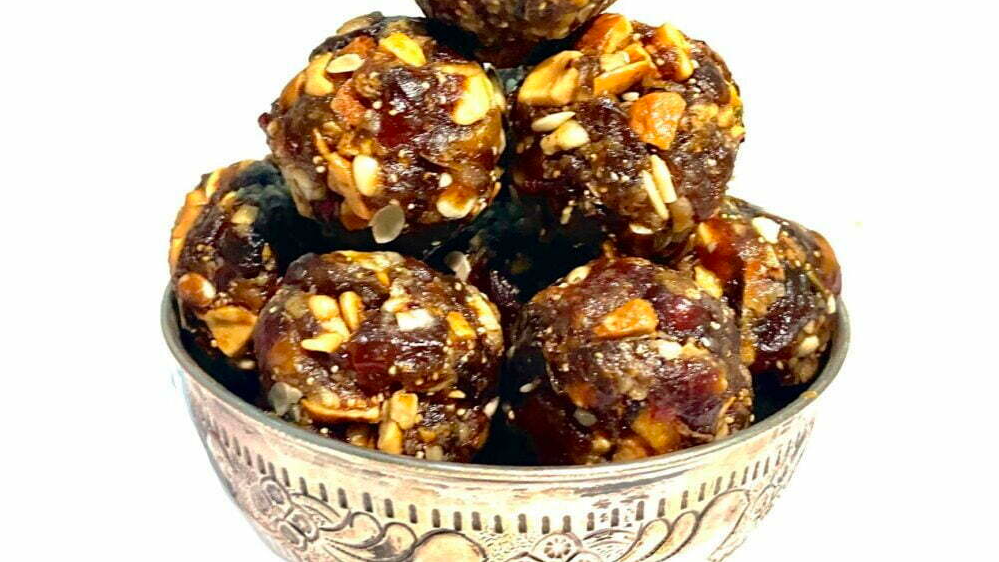 These dry fruit laddus are not only a tasty treat but also provide a good dose of energy and warmth during the winter season. Adjust the quantity of dates according to your sweetness preference