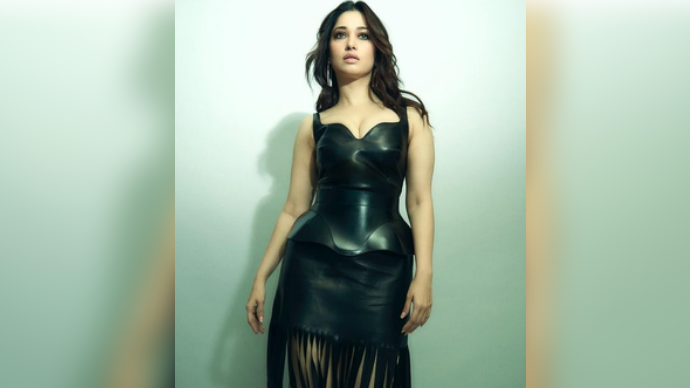 Tamannaah told the media: "I was once rejected from 'Boogie Woogie'. Since, then it has been a journey to share the same platform with Javed sir, it all has come full-circle