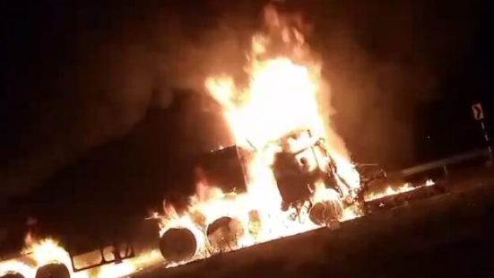 In a tragic incident, a driver was charred to death after two trucks collided in Sinapali block of Odisha’s Nuapada district on Thursday night. The incident occurred on Biju Expressway near Jogenpadar Chowk of Chatiaguda under Sinapali police limits around 2 am