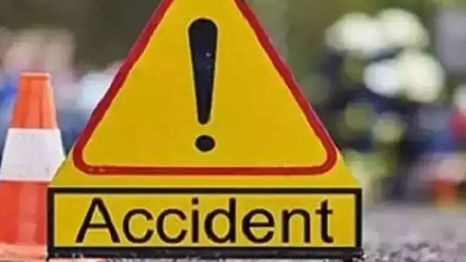 the accident occurred as the vehicle, en route from Bhogarai to Rourkela crashed into a divider. All the ten persons were rushed to nearby hospital where unfortunately two of them succumbed to their injuries