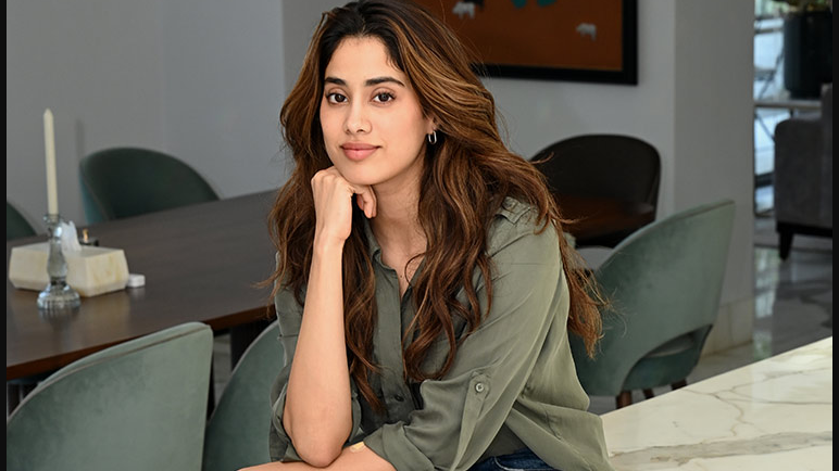 Janhvi told media: “I think we all have checked our zodiac compatibility. I have done it so many times. I do believe in astrology a lot but not to the extent where I stop talking to a person just because my zodiac sign doesn’t match