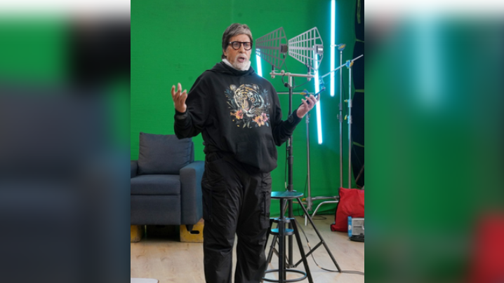 Amitabh took to his blog and shared details about the heavy costumes and prosthetics involved in the film