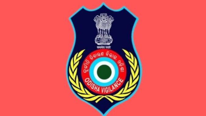 simultaneous house searches are being conducted by Odisha Vigilance led by 10 DSPs, 15 Inspectors and other supporting staff on the strength of search warrants issued by Special Judge, Vigilance,  Bhubaneswar, at 10 locations of Mishra in Bhubaneswar, Sonepur, Bolangir and other locations across the state including his office