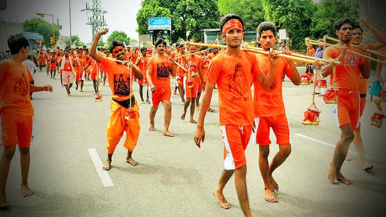 As thousands of Kanwariyas are expected to walk along state and national highways, the STA has raised concerns over increasing incidents of road accidents involving the pilgrims, especially during night travel. To mitigate risks, the authority has recommended the use of retro-reflective tapes on the arms of devotees. These tapes reflect light in low visibility conditions, making the wearers visible from a distance and reducing the chances of vehicle collisions.