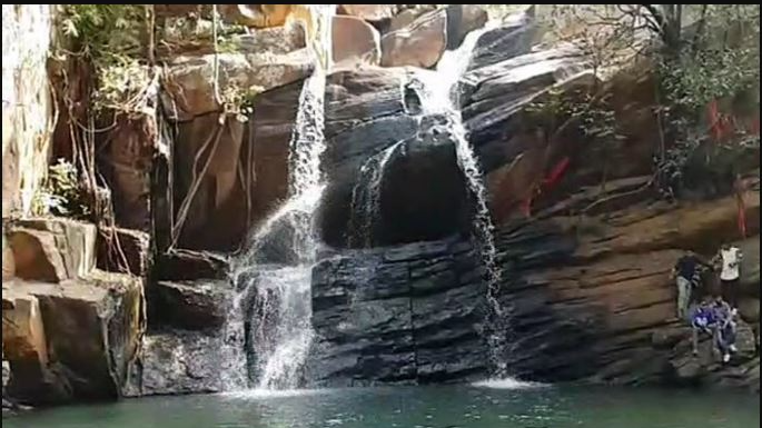 The victims, identified as Monika Meena and Sandeep Puri, were students of Bhima Bhoi Medical College. According to sources, the duo had gone to the waterfall for a bath when the mishap occurred.