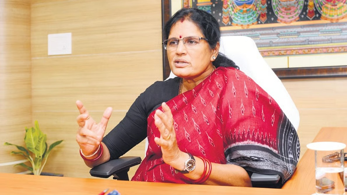In a bid to expand the scheme’s coverage, the government has decided to conduct a fresh survey to identify and include nearly 2 lakh eligible women who were previously excluded. Beneficiaries who own vehicles, possess more than 5 acres of land, or have filed Income Tax Returns had earlier been disqualified under the scheme's eligibility criteria.