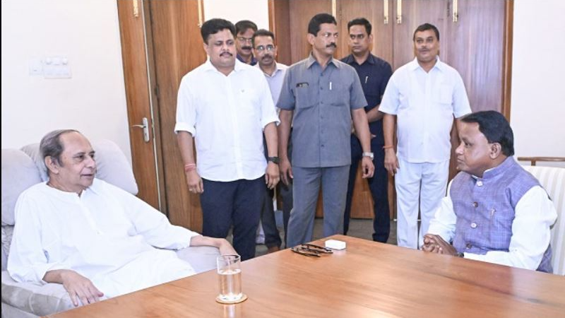 The arrest follows extensive raids on Sahani’s properties, during which Vigilance officials uncovered assets vastly disproportionate to his known sources of income. The seized assets include two buildings, 19 high-value plots, ₹3.30 lakh in cash, 135 grams of gold, and bank and other deposits exceeding ₹55.48 lakh. Sahani reportedly failed to provide a satisfactory explanation for these holdings