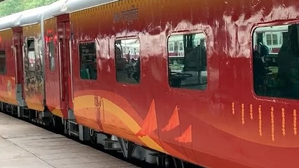 Astha trains, Ayodhya 