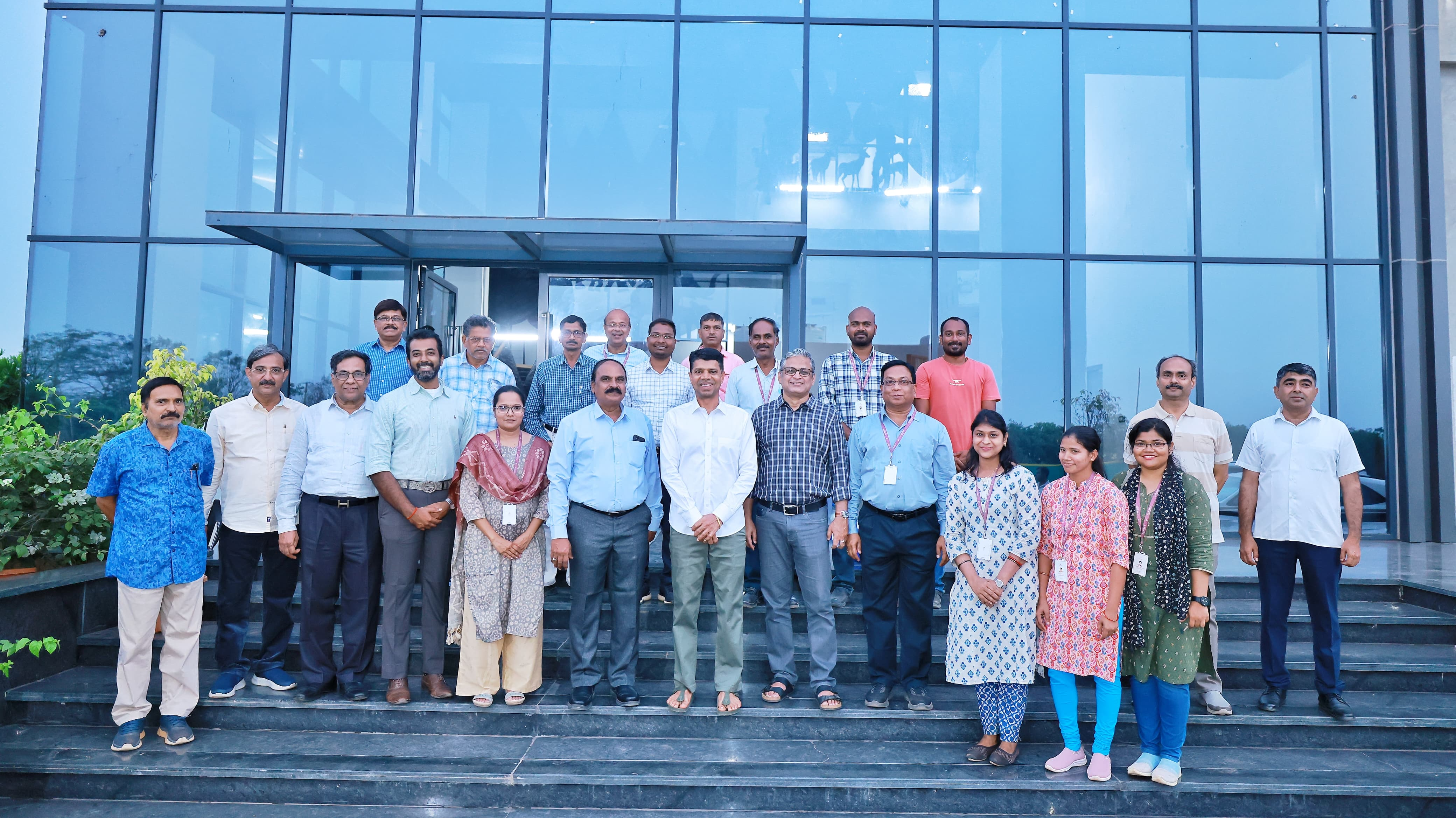 Pandian visits Sapigen Biologix Vaccine plant at Odisha Biotech Park