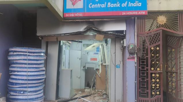 Odisha: Miscreants uproot Central Bank of India ATM in Jharsuguda, flee with it